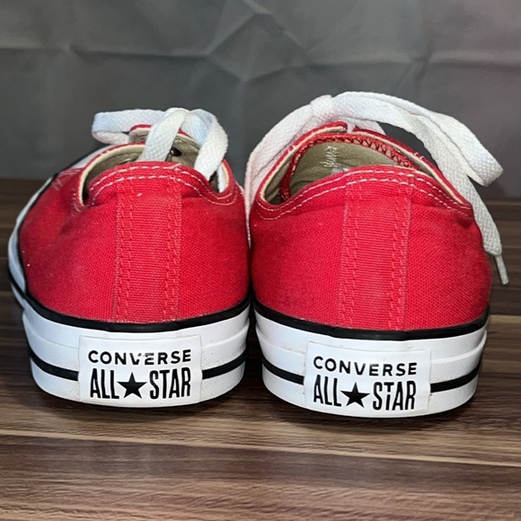 Red Converse sneakers - Picture 7 of 13